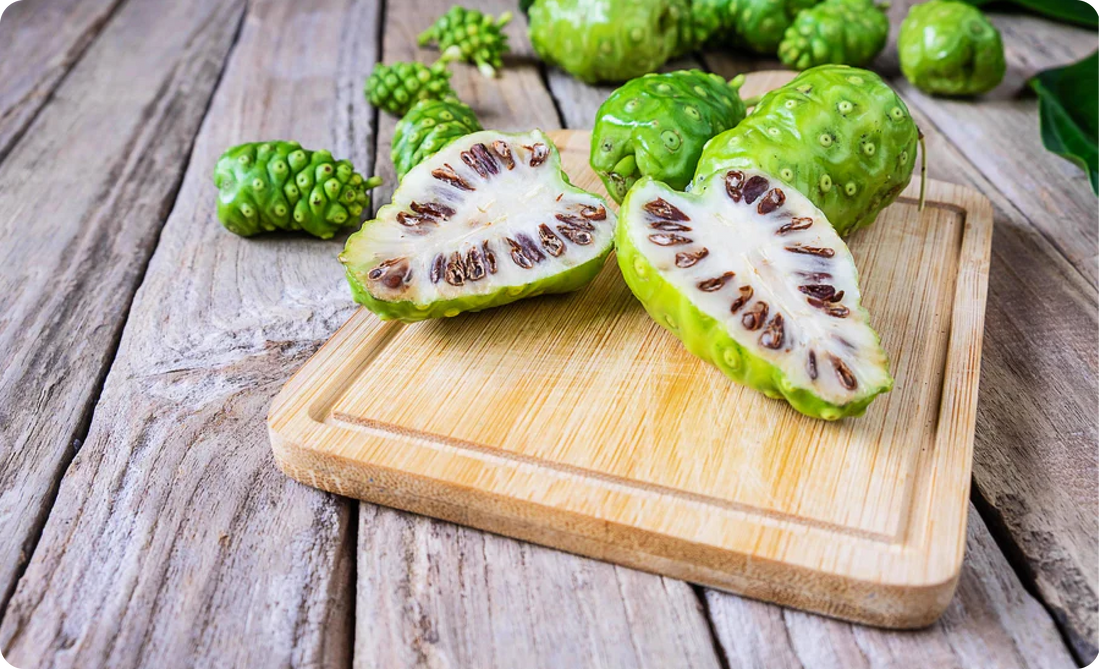 NONI: El Superalimento que ayuda a combatir la Diabetes y el Colesterol